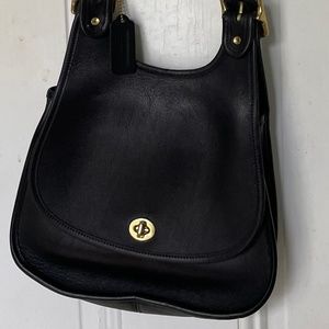 LEGACY COACH Black Leather Shoulder Bag